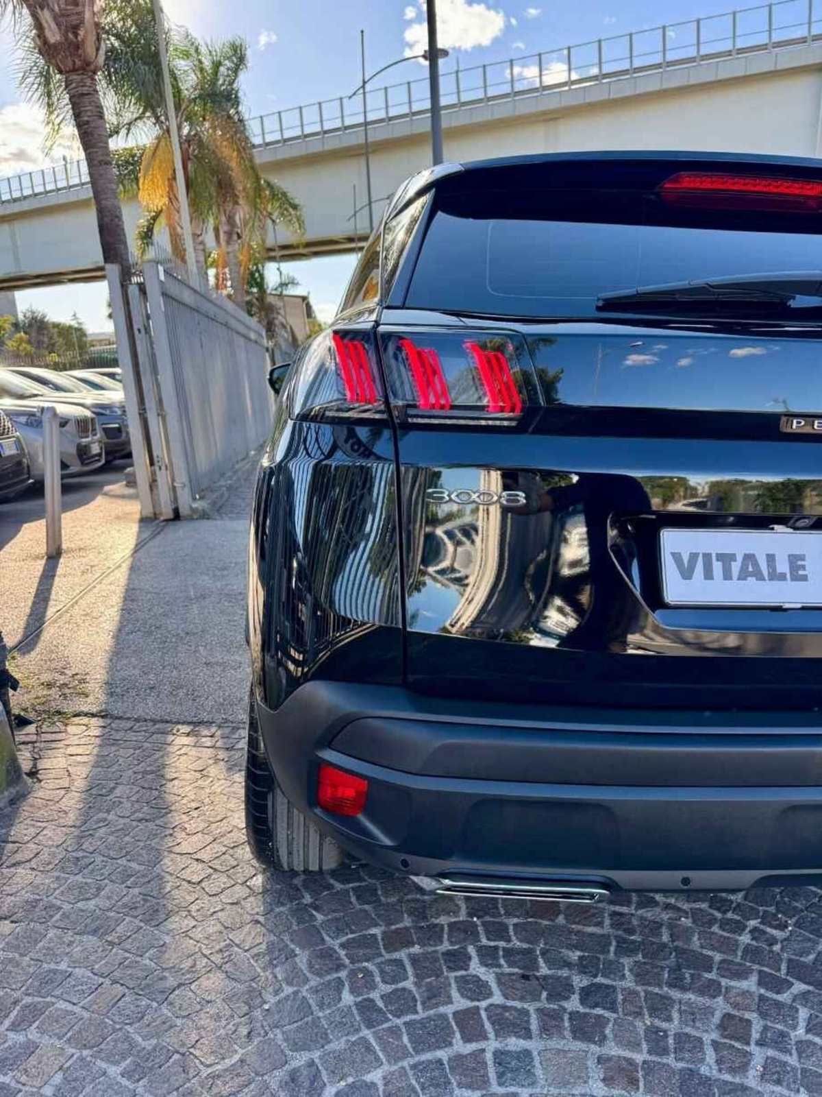 Peugeot 3008 BlueHDi 130 S&S EAT8 GT Pack (7)