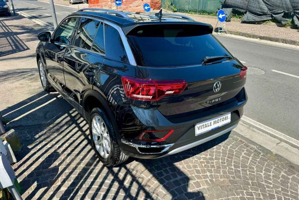 Volkswagen T-Roc 1.0 TSI Style (10)