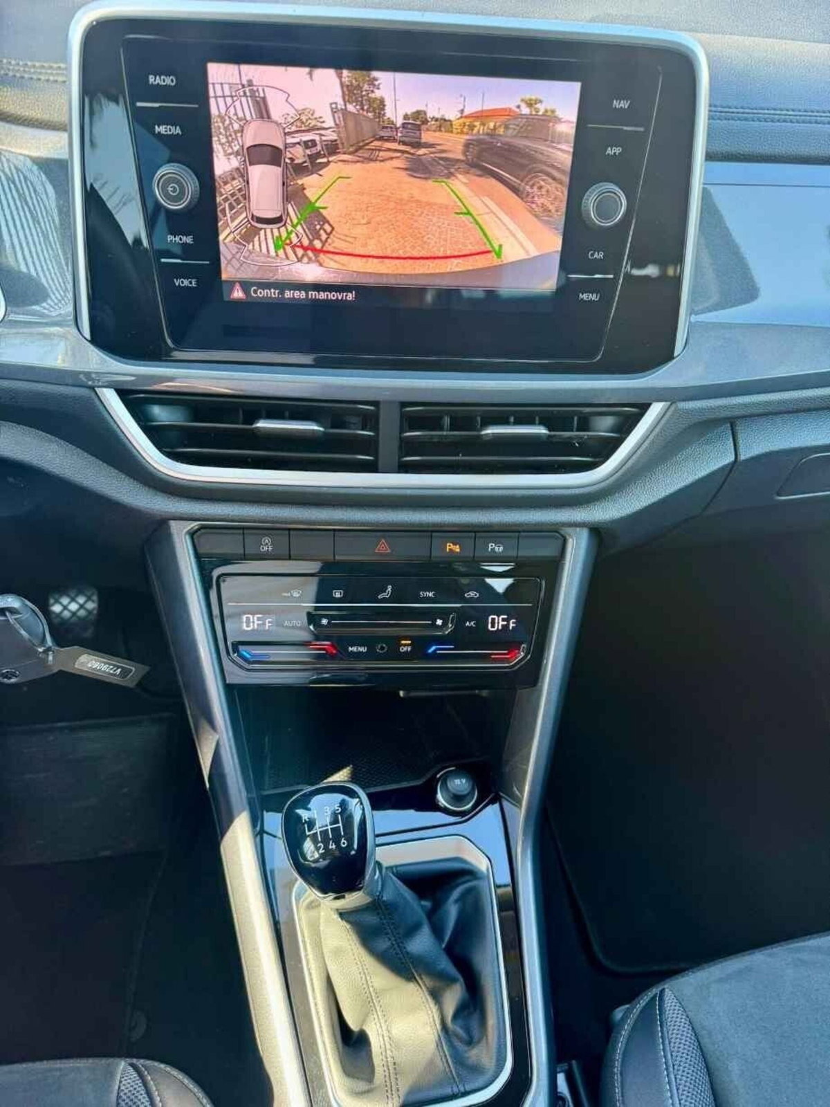 Volkswagen T-Roc 1.0 TSI Style (13)