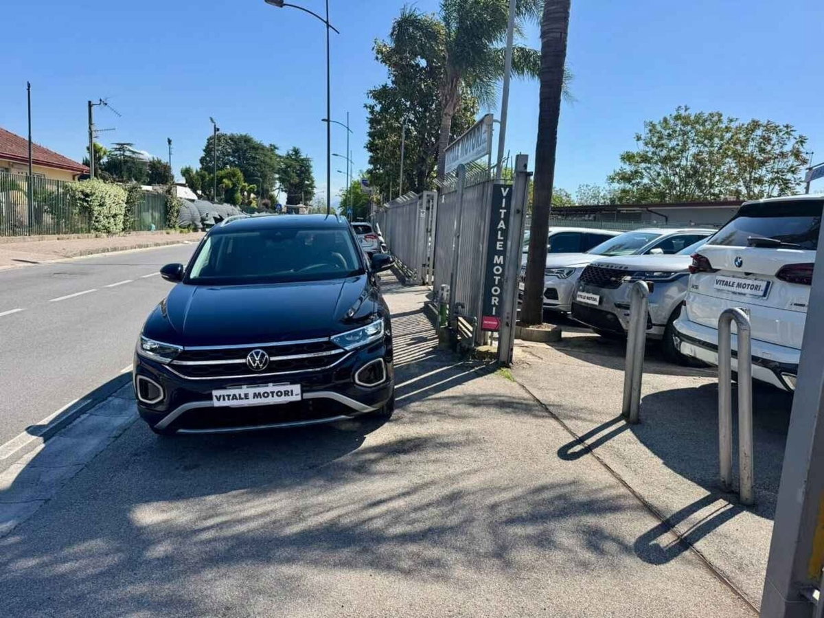 Volkswagen T-Roc 1.0 TSI Style (2)