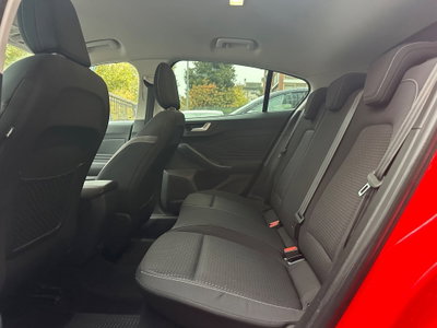 Ford Focus 1.5 EcoBlue 120 CV 5p. Business (9)