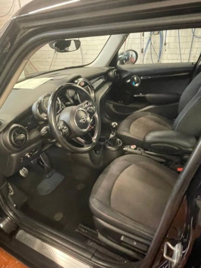 MINI Mini 1.5 Cooper D Boost 5 porte (6)