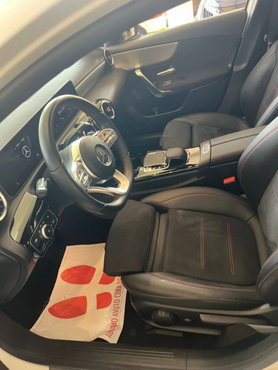 Mercedes-Benz Classe A 180 d Automatic Premium (14)