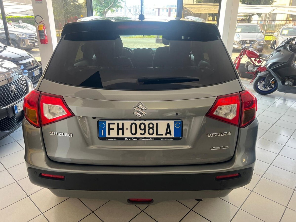 Suzuki Vitara 1.6 DDiS 4WD AllGrip DCT V-Top (5)