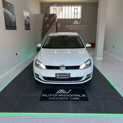 Volkswagen Golf 1.6 BlueTDI 110 CV 5p. Highline (2)