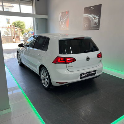 Volkswagen Golf 1.6 BlueTDI 110 CV 5p. Highline (5)