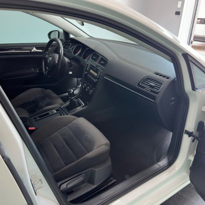 Volkswagen Golf 1.6 BlueTDI 110 CV 5p. Highline (7)