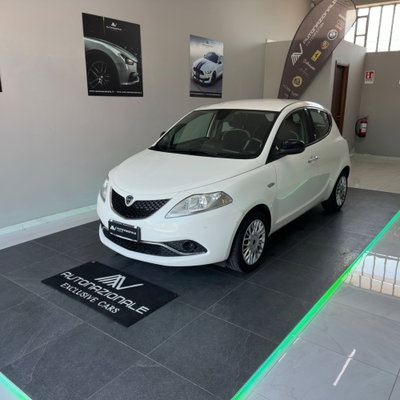 Lancia Ypsilon 1.2 69 CV 5 porte Gold usata