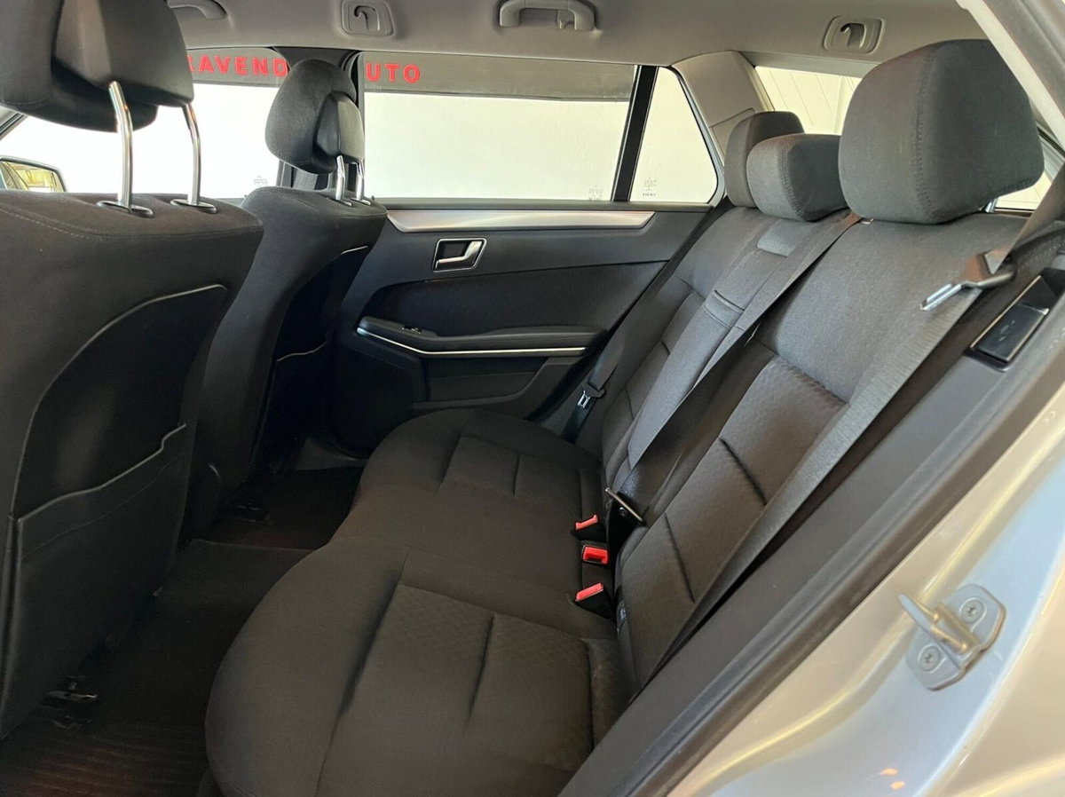 Mercedes-Benz Classe E Station Wagon 250 CDI Executive (13)