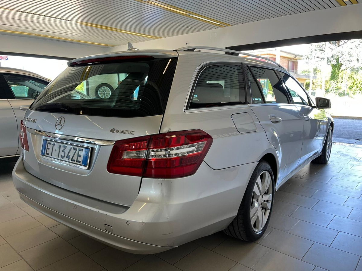 Mercedes-Benz Classe E Station Wagon 250 CDI Executive (4)