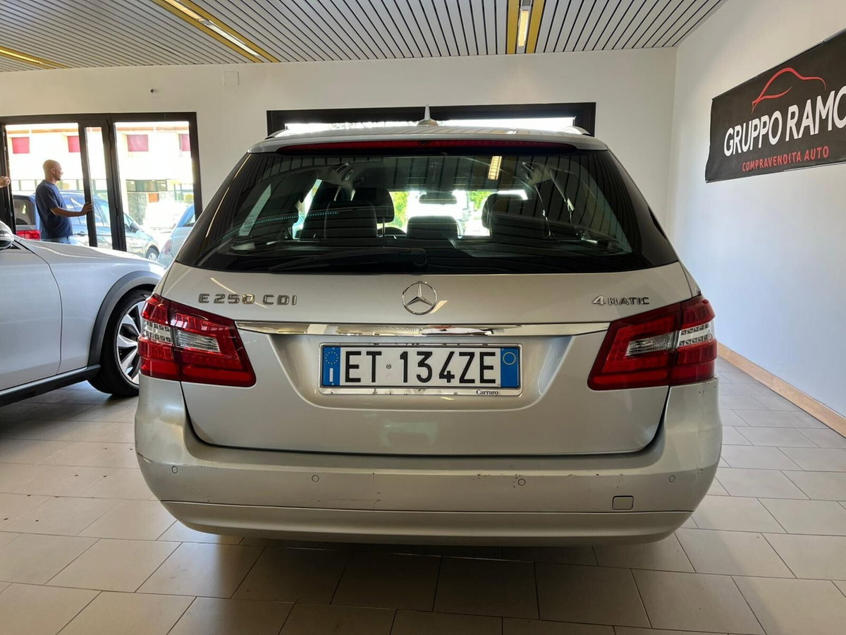 Mercedes-Benz Classe E Station Wagon 250 CDI Executive (6)