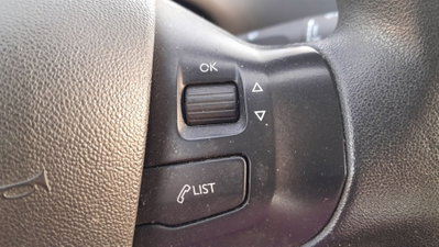 Peugeot 208 HDi 68 CV 5 porte Active (10)