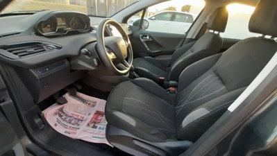 Peugeot 208 HDi 68 CV 5 porte Active (13)