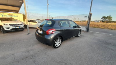 Peugeot 208 HDi 68 CV 5 porte Active (19)