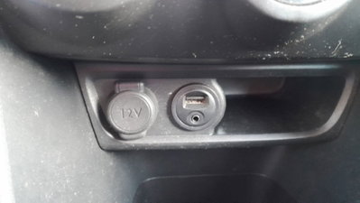 Peugeot 208 HDi 68 CV 5 porte Active (8)