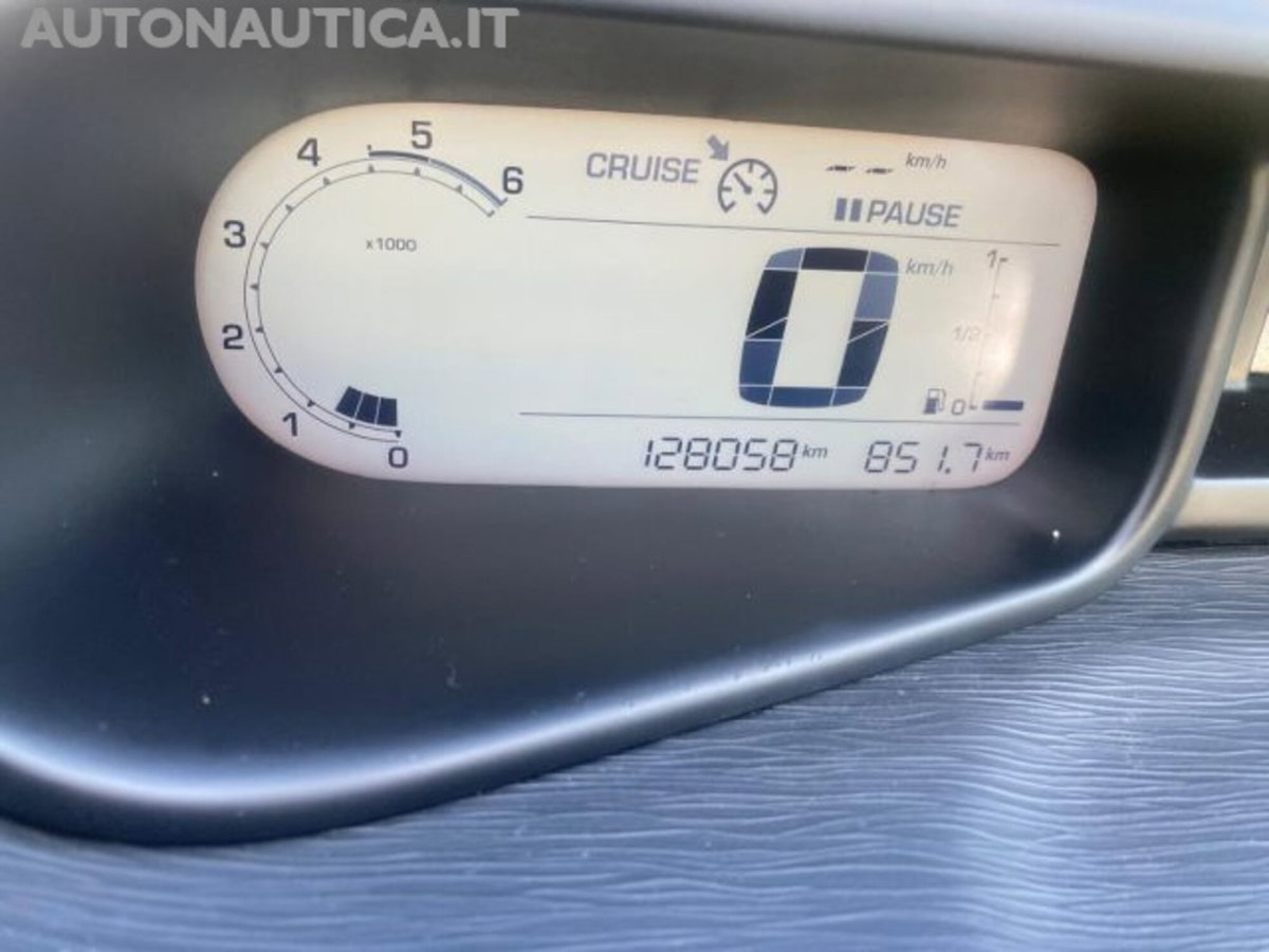 Citroen C3 Picasso 1.6 HDi 90 Exclusive Theatre (10)