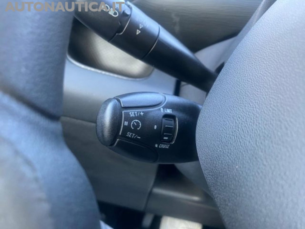 Citroen C3 Picasso 1.6 HDi 90 Exclusive Theatre (13)