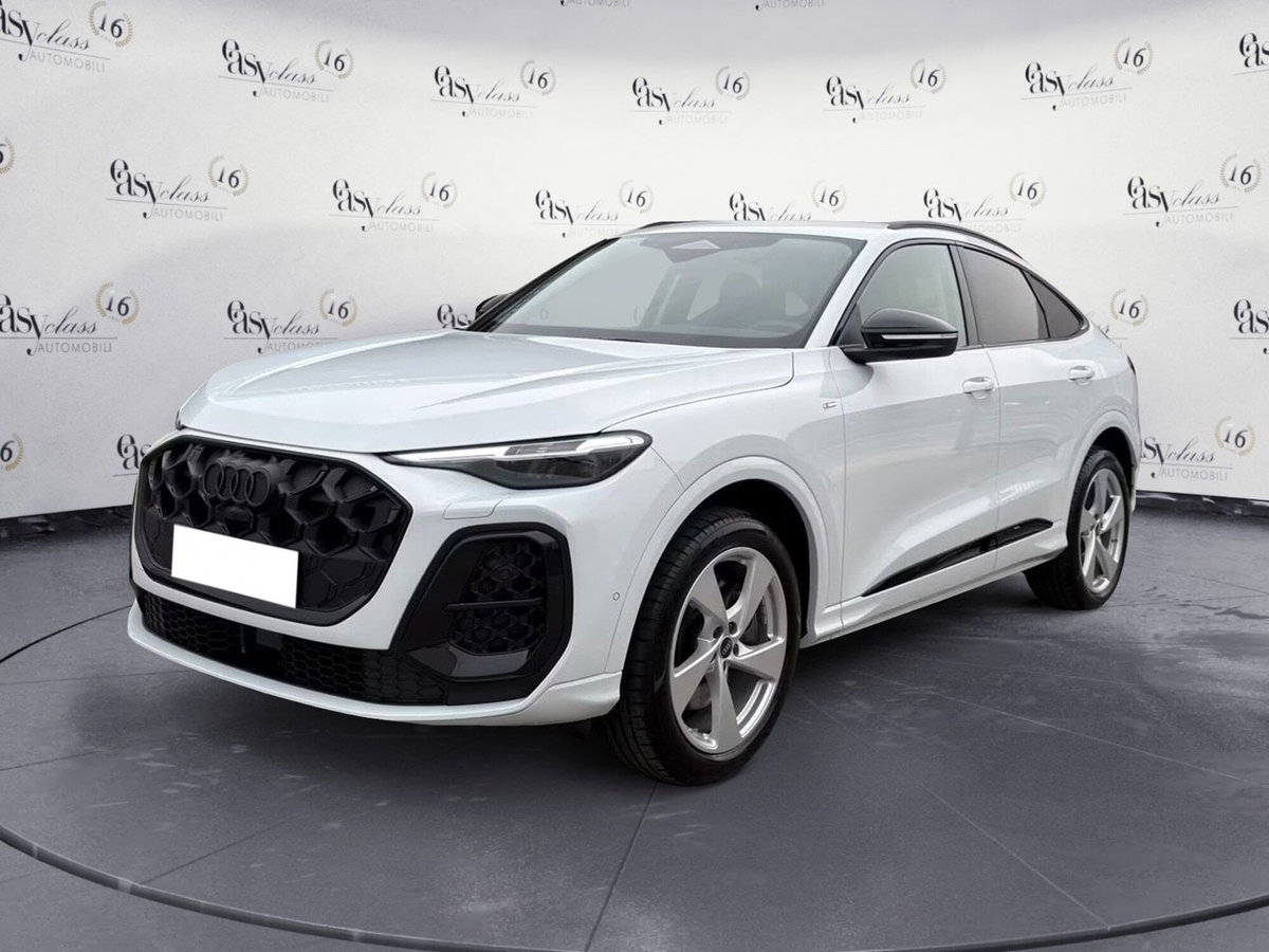 Audi Q5 Sportback Sportback 40 2.0 tdi mhev 12V quattro s-tronic
