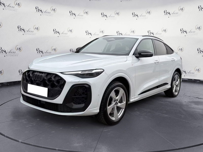 Audi Q5 Sportback Sportback 40 2.0 tdi mhev 12V quattro s-tronic