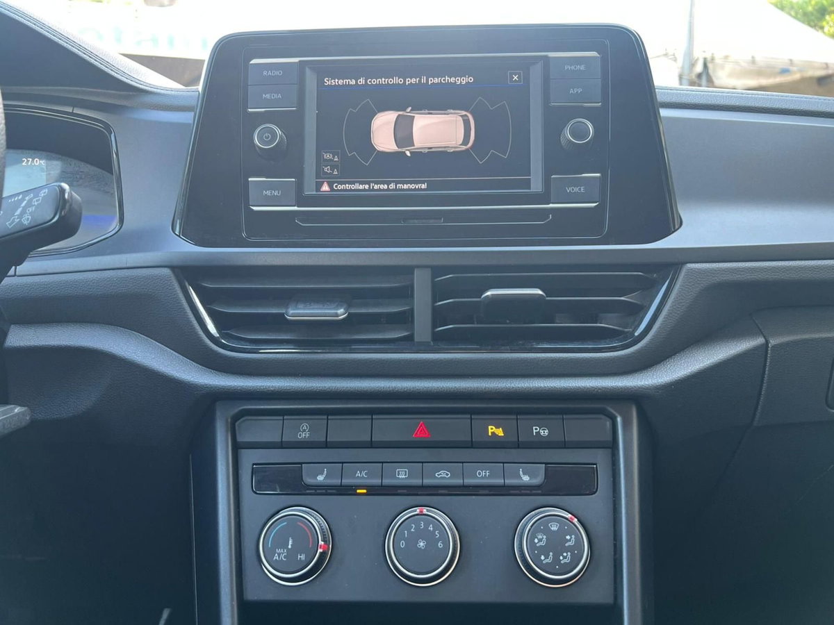 Volkswagen T-Roc 1.0 TSI Style (10)