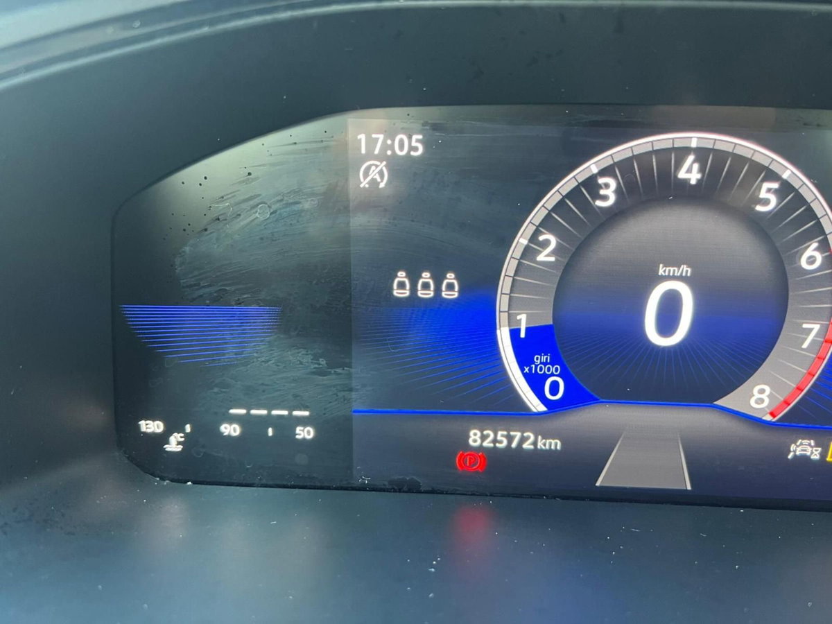 Volkswagen T-Roc 1.0 TSI Style (9)