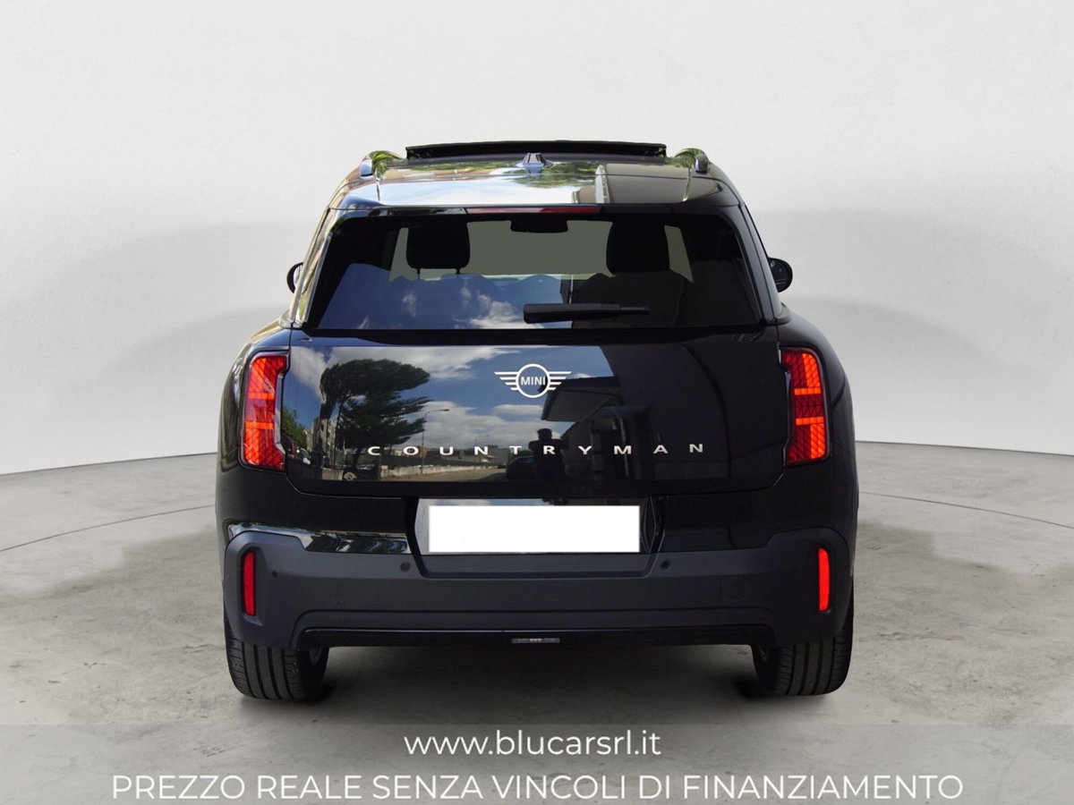 MINI Mini Countryman 1.5 48V C Classic auto (4)