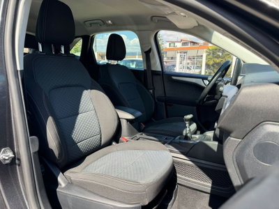 Ford Kuga 1.5 EcoBlue 120 CV 2WD ST-Line (10)