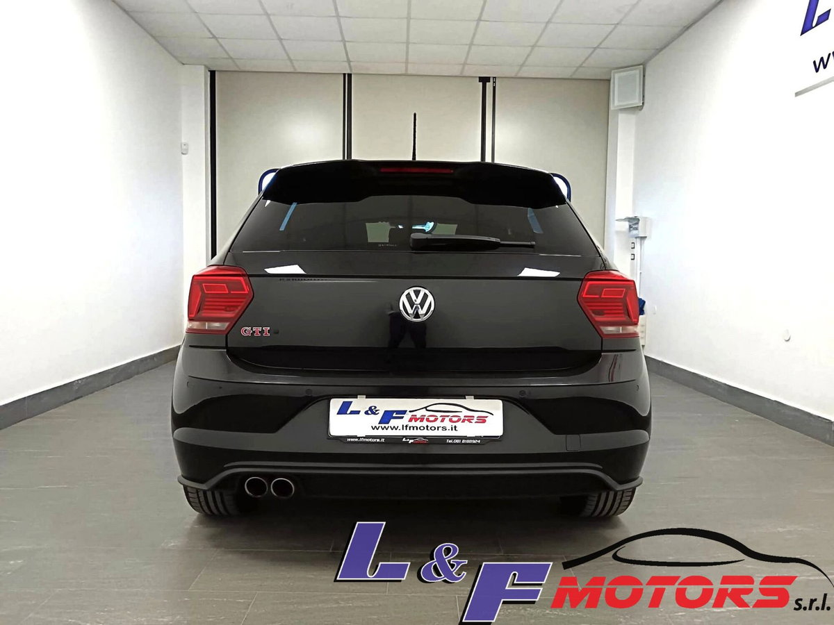 Volkswagen Polo 2.0 TSI DSG GTI BlueMotion Technology (6)