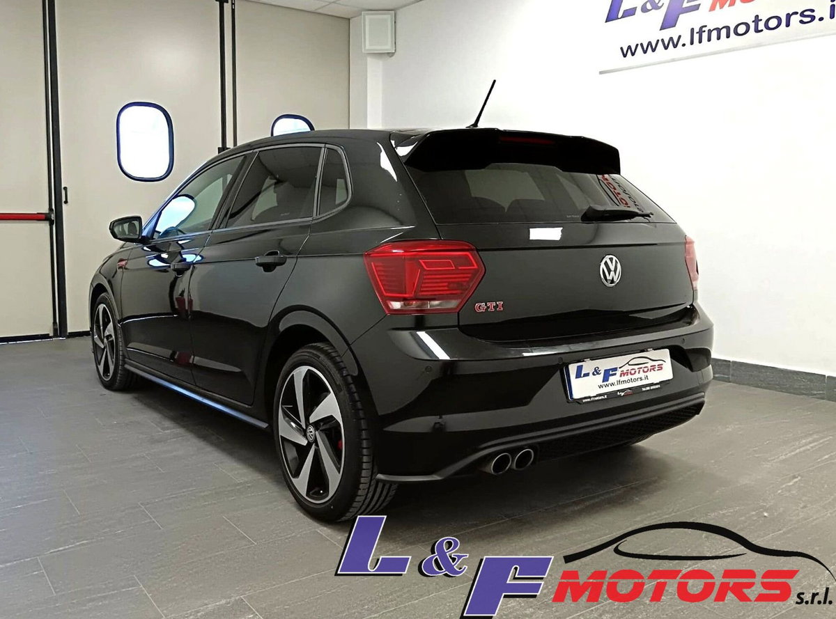 Volkswagen Polo 2.0 TSI DSG GTI BlueMotion Technology (7)