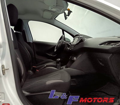 Peugeot 208 VTi 82 CV 5 porte Active (19)