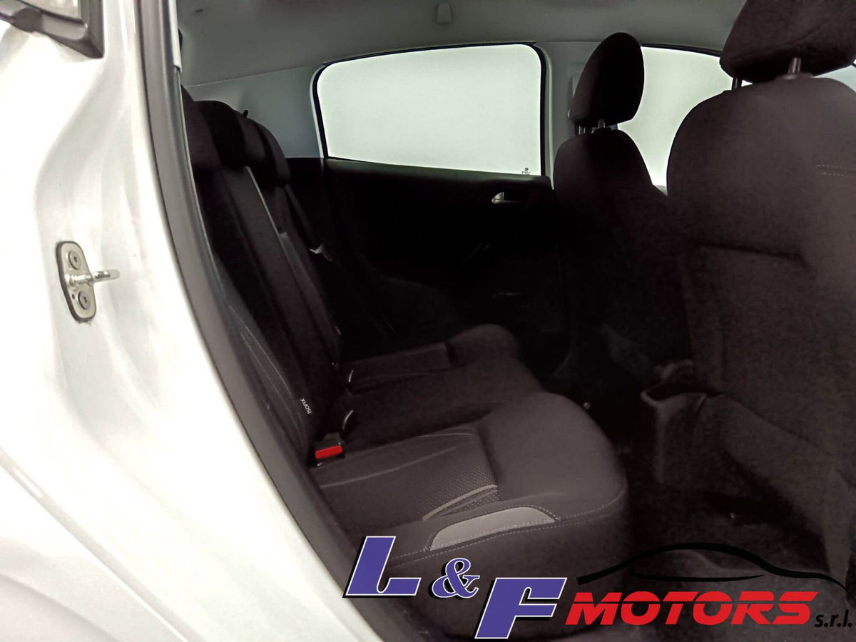Peugeot 208 VTi 82 CV 5 porte Active (20)