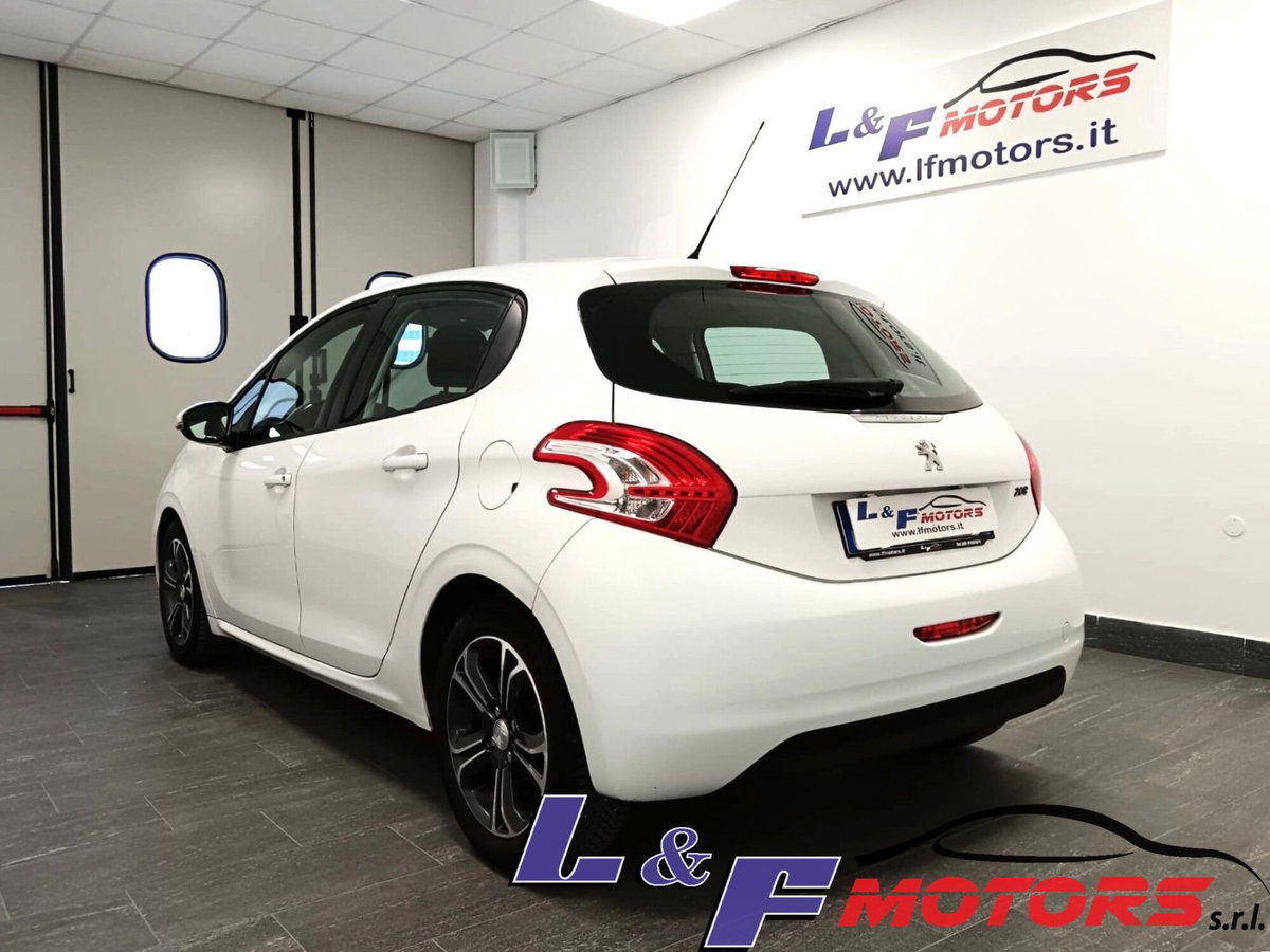Peugeot 208 VTi 82 CV 5 porte Active (7)