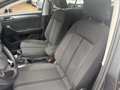 Volkswagen T-Roc 1.0 tsi Edition 110cv (10)