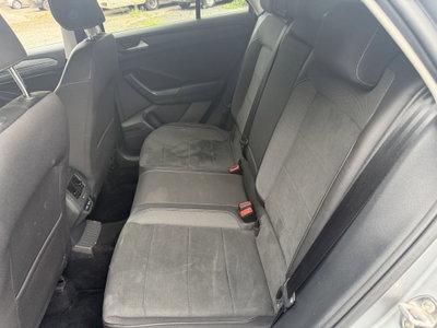 Volkswagen T-Roc 1.0 TSI Style (15)