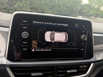 Volkswagen T-Roc 1.0 TSI Style (17)