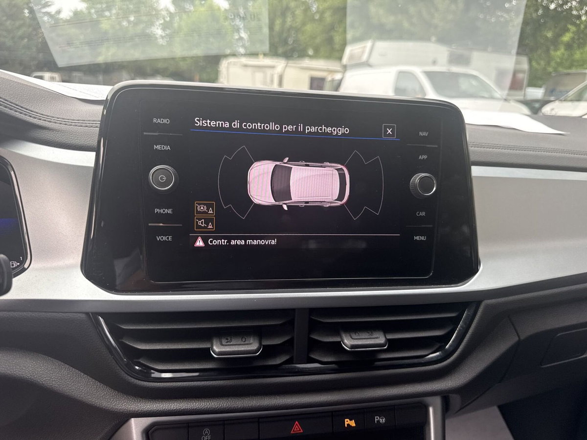 Volkswagen T-Roc 1.0 tsi Edition 110cv (18)