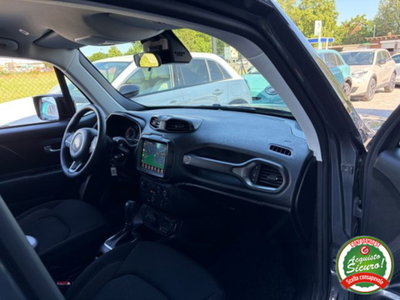 Jeep Renegade 1.3 T4 190CV PHEV 4xe AT6 Limited (14)