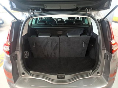 Renault Scenic E-Tech Electric 1.5 dCi 110CV EDC Energy (19)