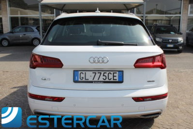 Audi Q5 40 TDI quattro S tronic Business Sport (12)