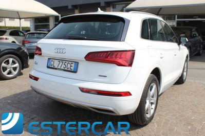 Audi Q5 40 TDI quattro S tronic Business Sport (2)