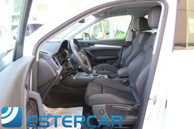 Audi Q5 40 TDI quattro S tronic Business Sport (4)