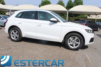 Audi Q5 40 TDI quattro S tronic Business Sport (9)