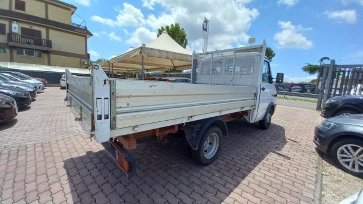 Iveco Daily Telaio 35.10 2.8 TD PC Cabinato Basic (6)