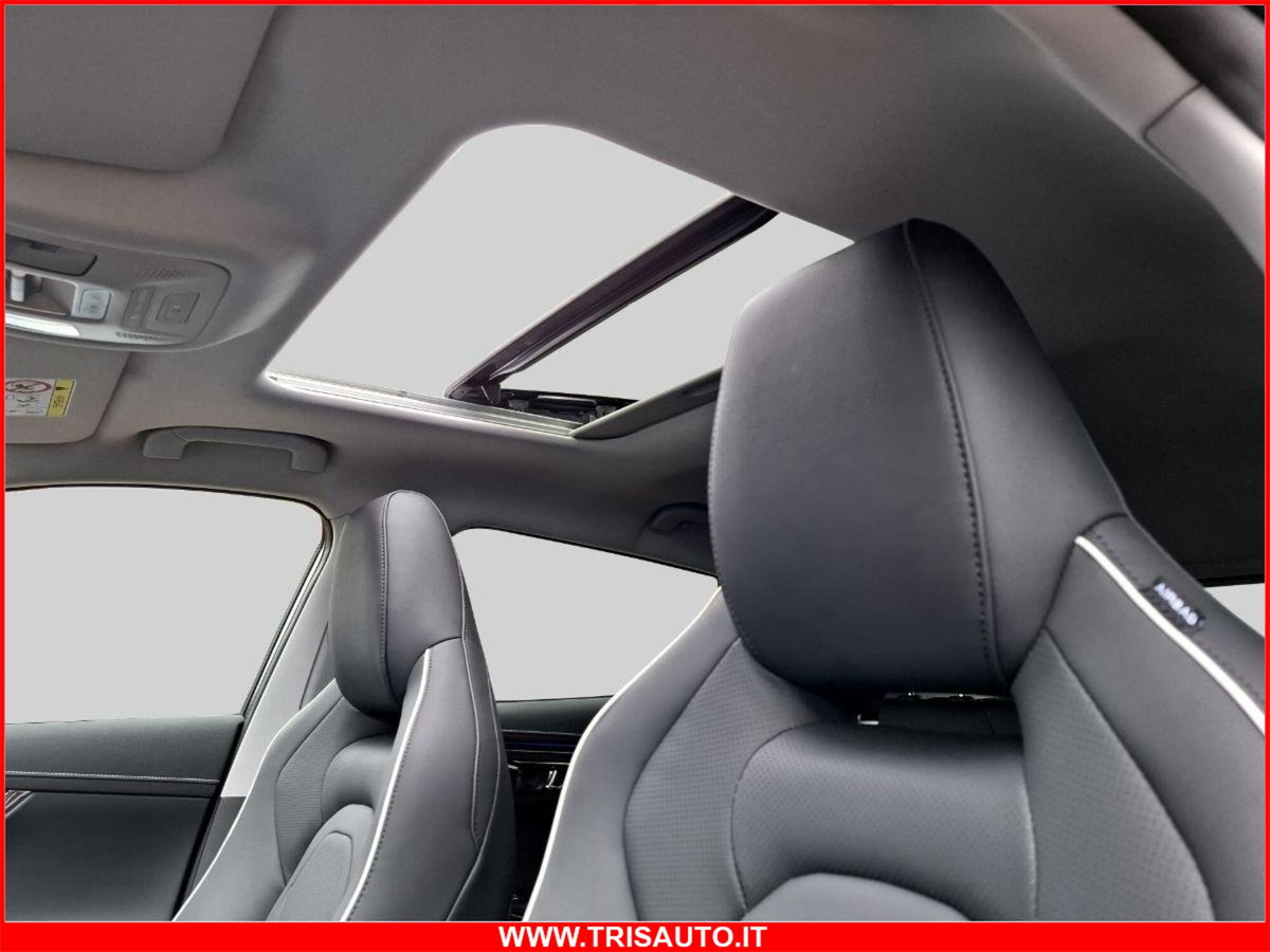 Omoda Omoda 5 SHS-H 1.5 tgdi hev Premium auto (13)