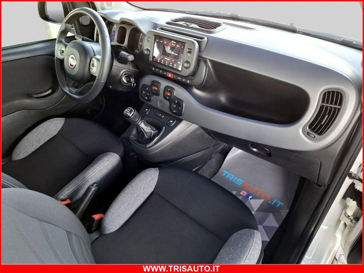Fiat Panda 1.0 FireFly S&S Hybrid City Cross (7)