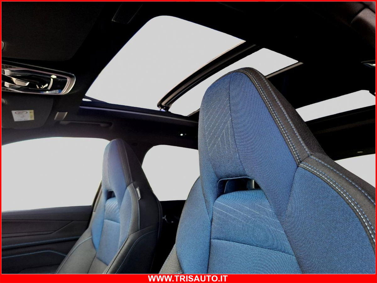Lynk & Co 01 01 1.5 td phev (12)