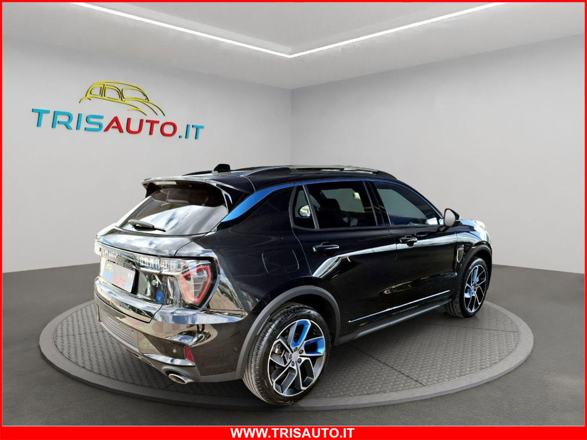 Lynk & Co 01 01 1.5 td phev (4)