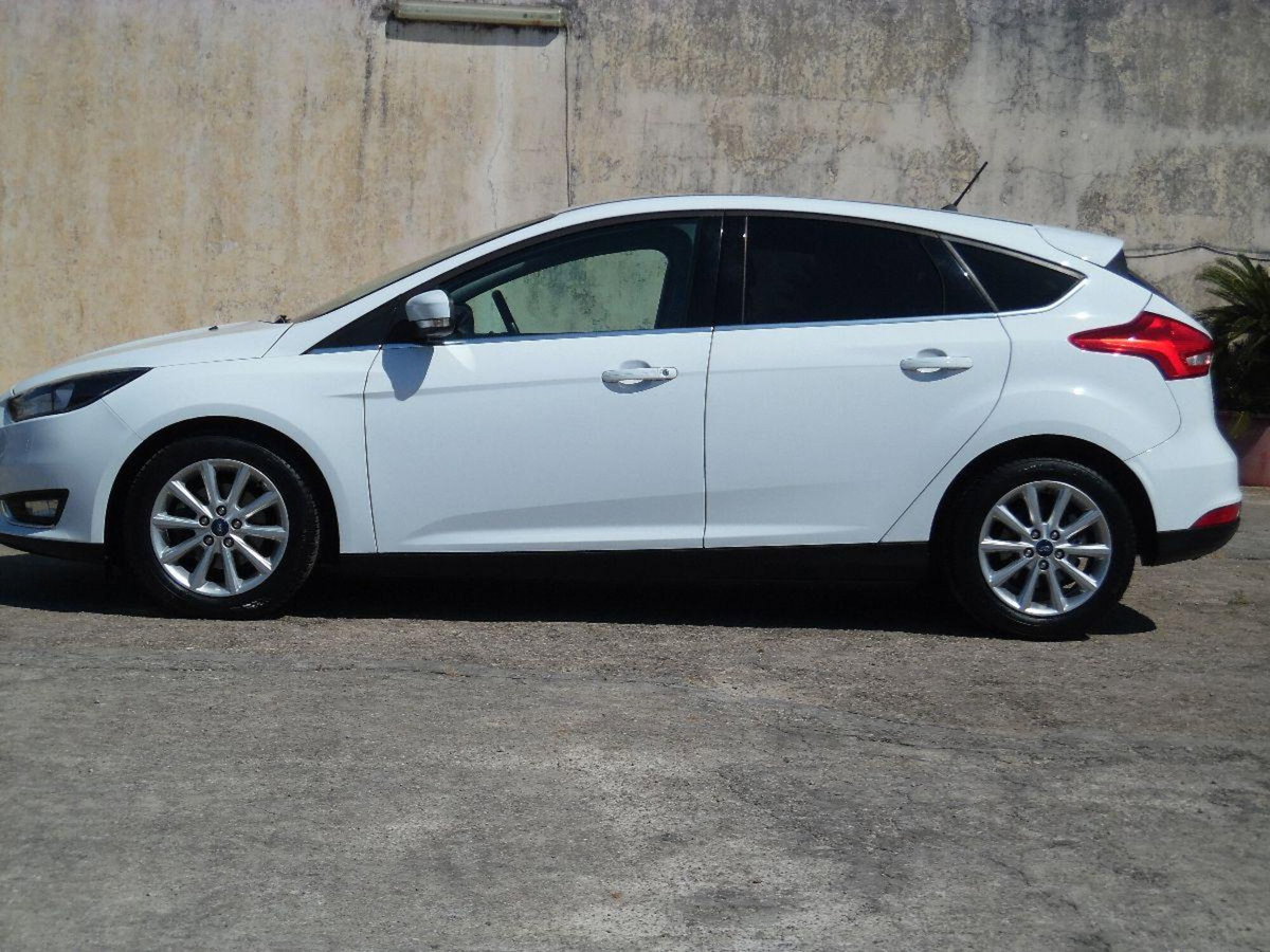 Ford Focus 1.5 TDCi 120 CV Start&Stop Titanium (5)