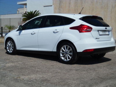 Ford Focus 1.5 TDCi 120 CV Start&Stop Titanium (6)
