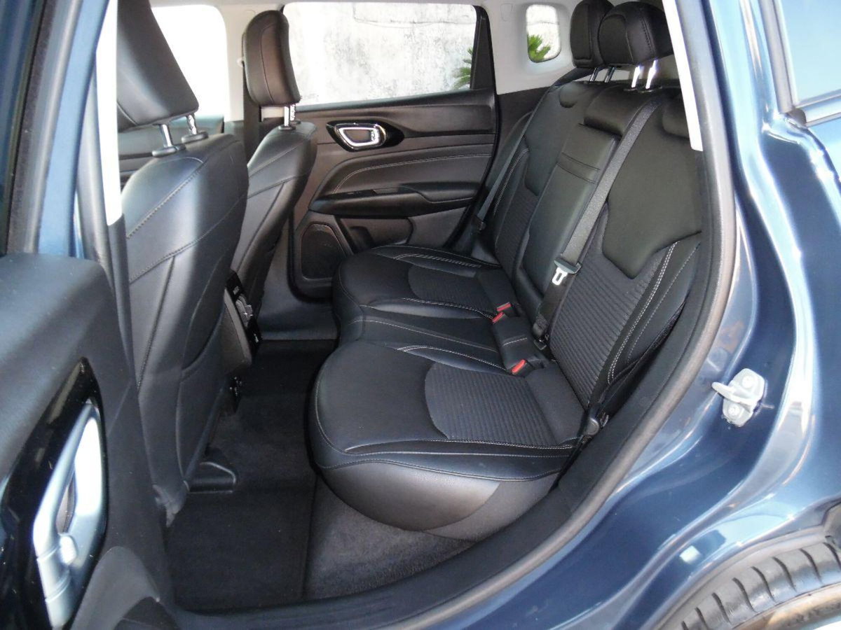 Jeep Compass 1.6 Multijet II 2WD Limited (15)